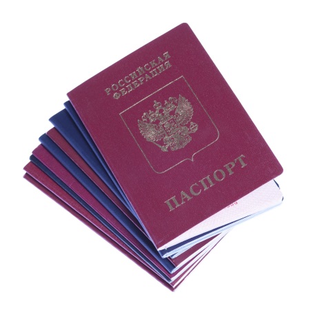 Повысить налоги вдвое предлагают россиянам с гражданством недружественных стран